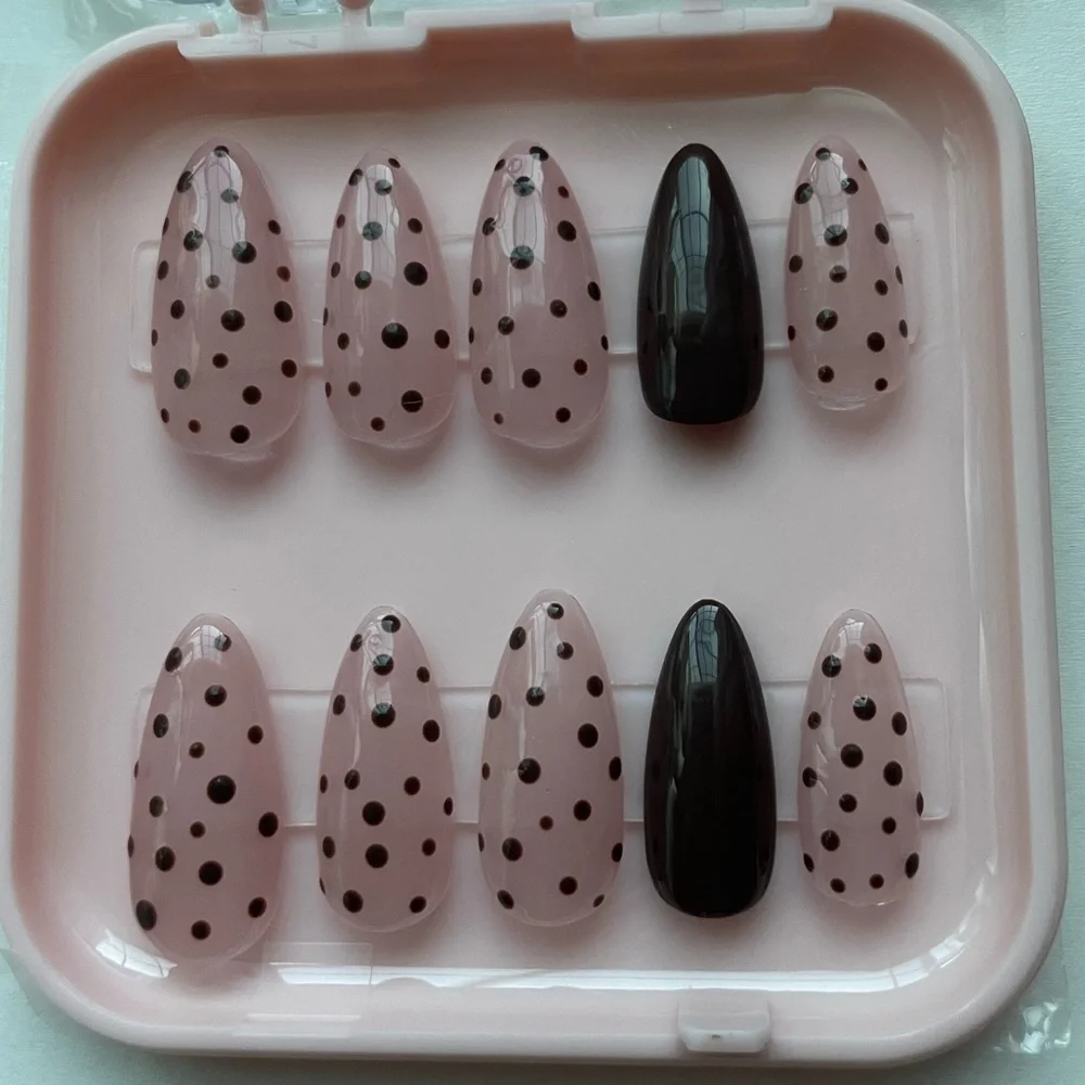 Dark Brown Polka Dot Press-On Nails - Picture 2 of 4